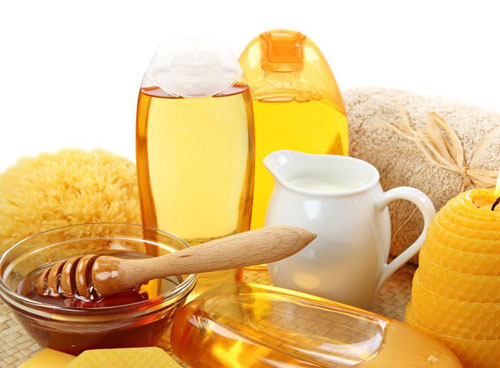 红酒蜂蜜面膜的制作与功效